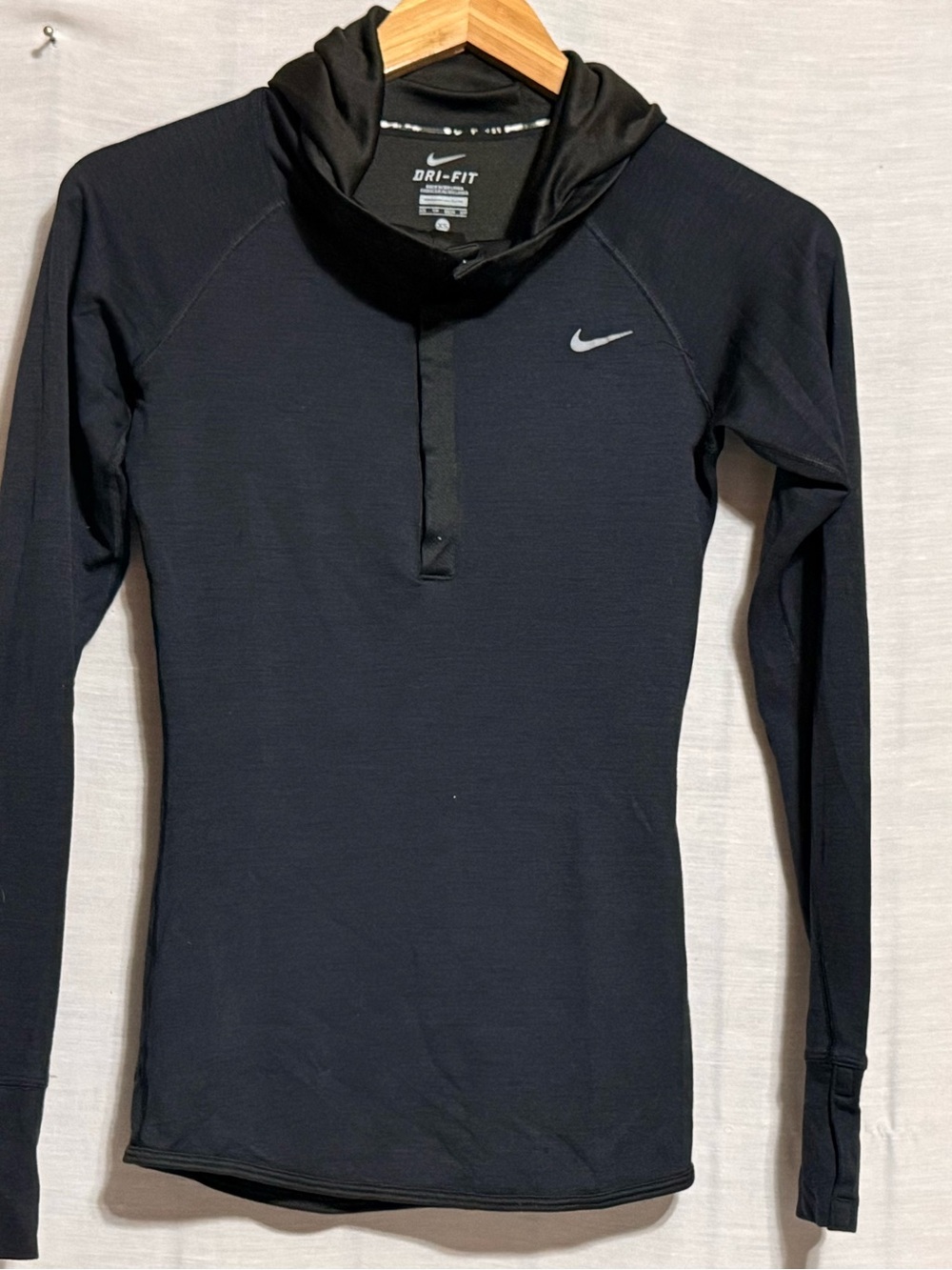 Nike Dri-FIT Black Running Hoodie Thumbholes XS